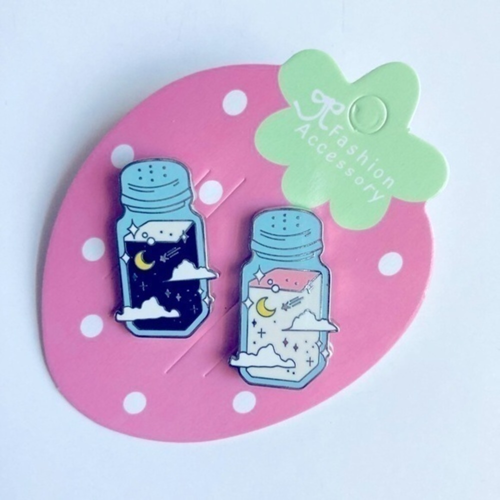 Enamel Pins SHAKERS